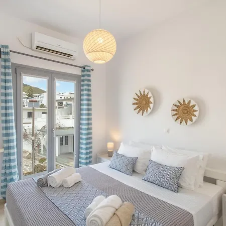 Playa Paros فندق