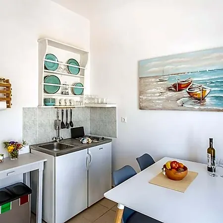 Playa Paros Hotel *