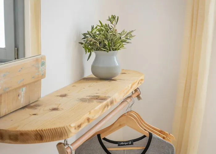 Playa Paros Piso Livadi